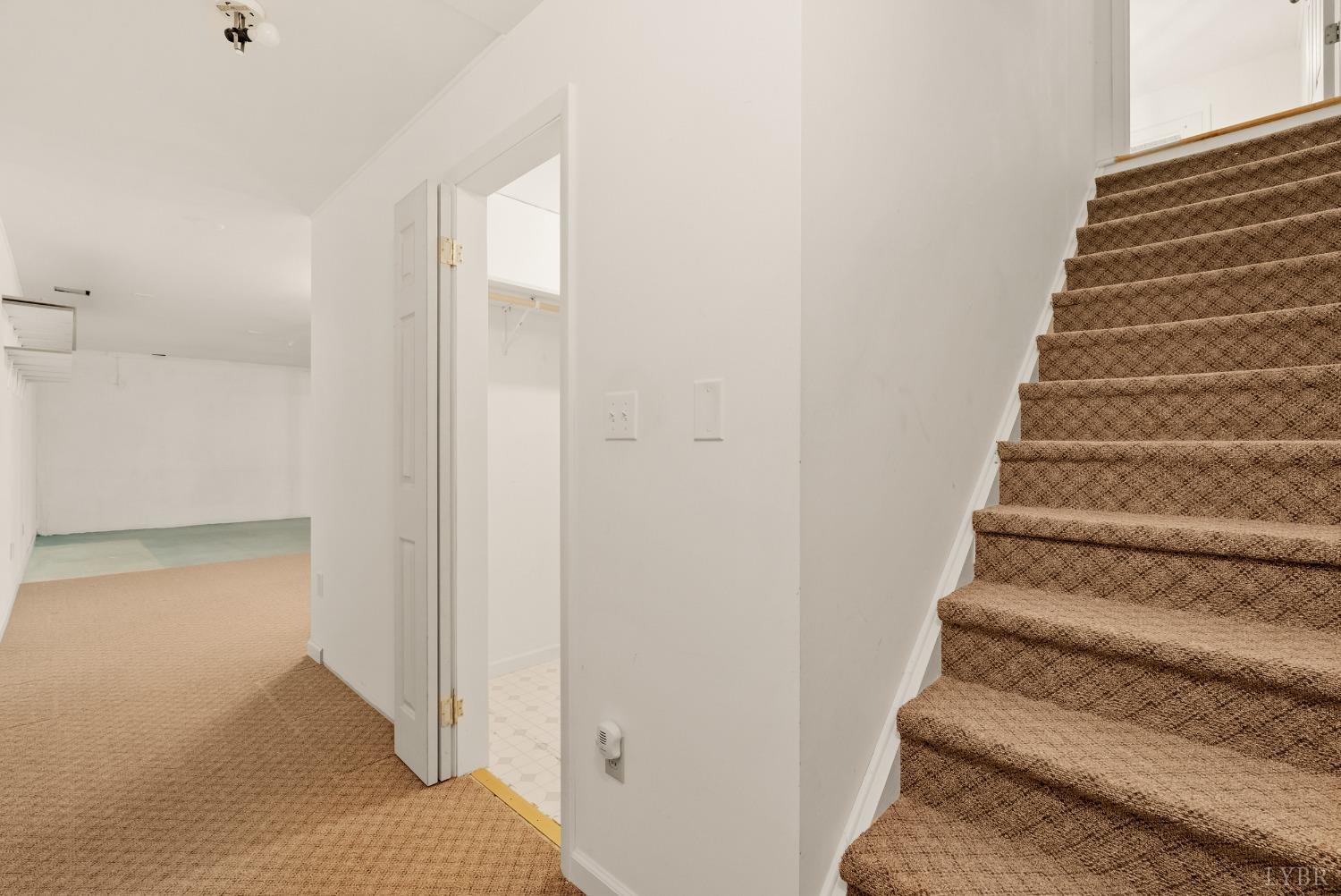 303 Somerset Place, Rustburg, Virginia image 33