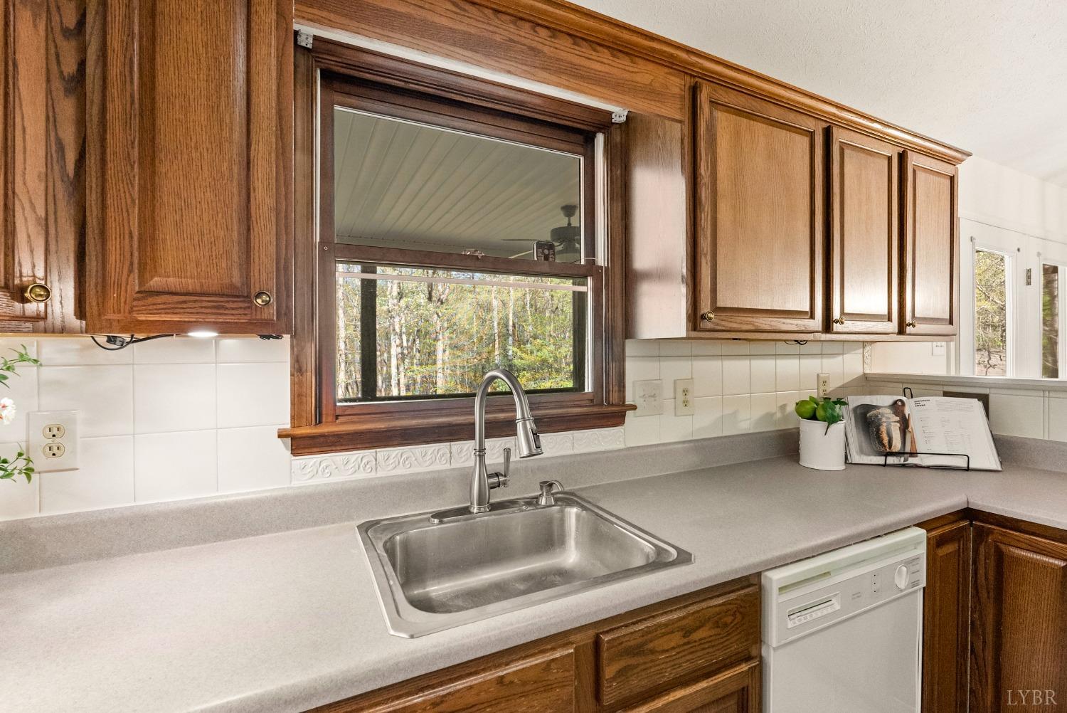 303 Somerset Place, Rustburg, Virginia image 15