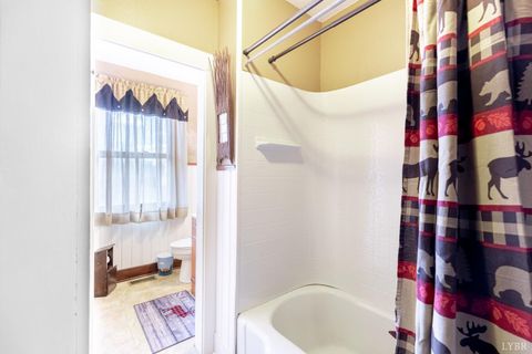 Tiny photo for 1868 LYNCHBURG SALEM TURNPIKE, Bedford, VA 24551 (MLS # 363729)