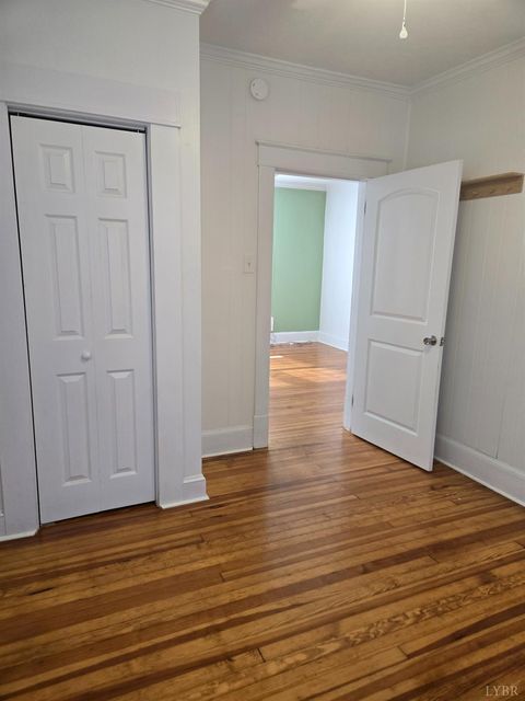 Tiny photo for 701 Mansfield Avenue, Lynchburg, VA 24501 (MLS # 362641)