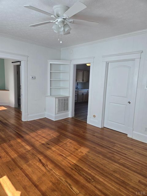 Tiny photo for 701 Mansfield Avenue, Lynchburg, VA 24501 (MLS # 362641)