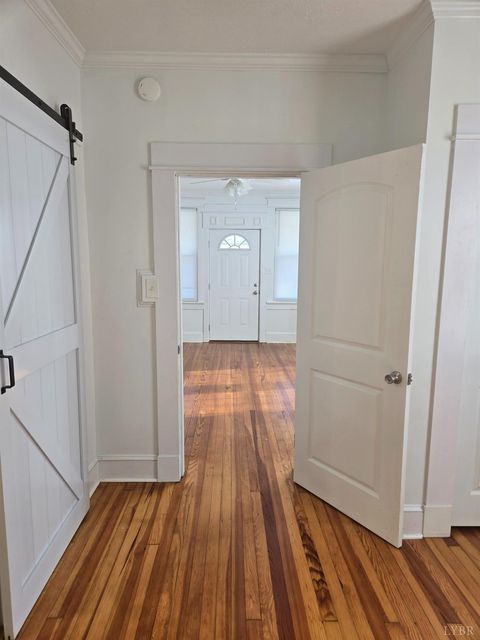 Tiny photo for 701 Mansfield Avenue, Lynchburg, VA 24501 (MLS # 362641)