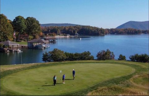 Tiny photo for 1137 Mariners Way #48, Huddleston, VA 24104 (MLS # 362032)