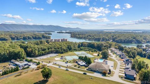 Tiny photo for 1137 Mariners Way #48, Huddleston, VA 24104 (MLS # 362032)