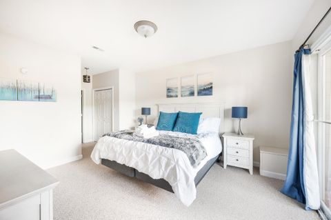 Tiny photo for 1137 Mariners Way #48, Huddleston, VA 24104 (MLS # 362032)