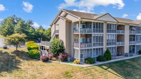 Tiny photo for 1137 Mariners Way #48, Huddleston, VA 24104 (MLS # 362032)