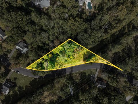 Tiny photo for 4801 Locksview Road, Lynchburg, VA 24503 (MLS # 366551)