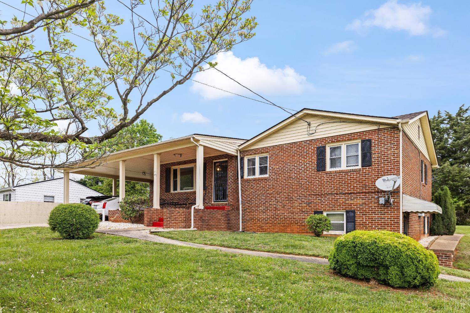 305 Patrick Street, Lynchburg, Virginia image 2