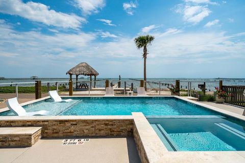 1323 S Water St, Rockport, TX 78382 - MLS#: 147167