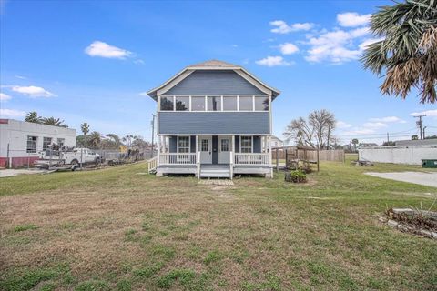 821 S Commercial St, Aransas Pass, TX 78336 - MLS#: 147484