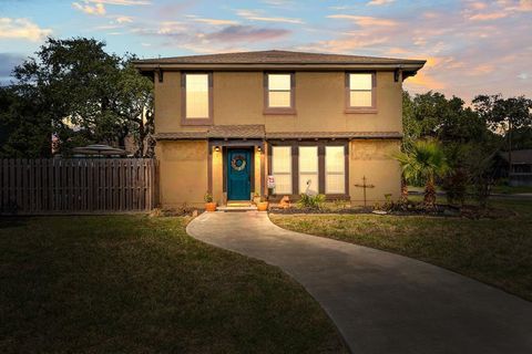 501 Fulton Ave, Rockport, TX 78382 - MLS#: 147397