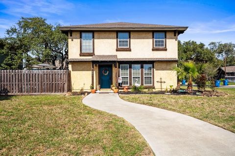 501 Fulton Ave, Rockport, TX 78382 - MLS#: 147397