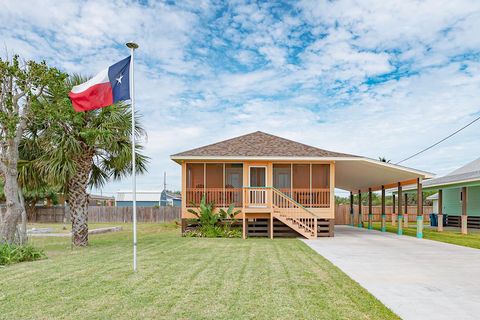 1415 S Live Oak St, Rockport, TX 78382 - MLS#: 147969