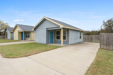 MLS: 147693