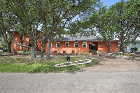 14 Bahama Dr, Rockport, TX 78382 - MLS#: 147963