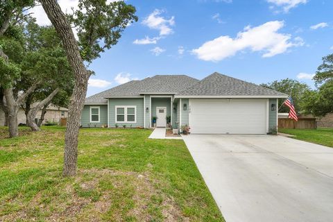 108 S Sierra Woods Dr, Rockport, TX 78382 - MLS#: 147143