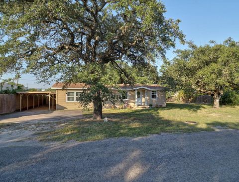 108 Sweet Bay St, Rockport, TX 78382 - MLS#: 145777