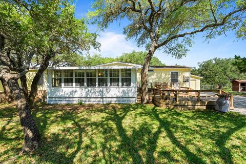613 Sunset Dr, Rockport, TX 78382 - MLS#: 148044
