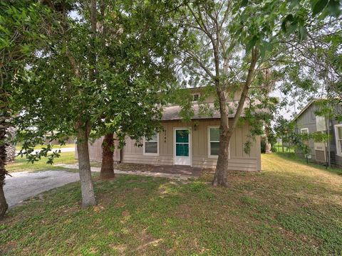 2746 Beaumont Ave, Ingleside, TX 78362 - MLS#: 148021