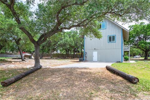 120 Retama Ln, Rockport, TX 78382 - MLS#: 147903
