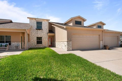 12 Olde Towne Ln, Rockport, TX 78382 - MLS#: 147566