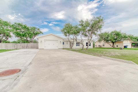 942 Hickory Ave, Rockport, TX 78382 - MLS#: 147952