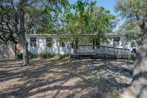 1117 N Pearl St, Rockport, TX 78382 - MLS#: 145712