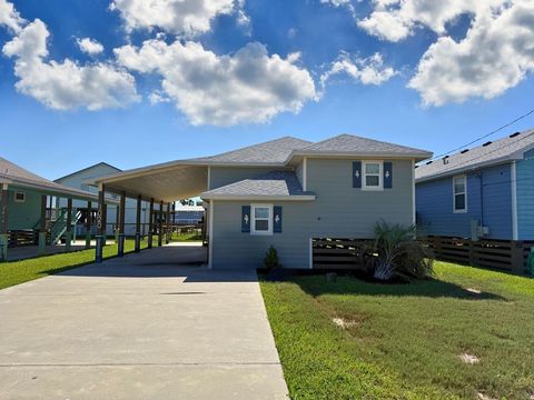 1020 S Live Oak St, Rockport, TX 78382 - MLS#: 147802