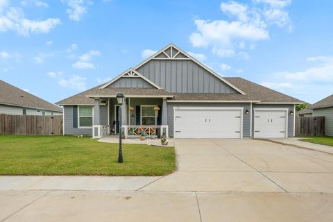 133 Angel Oak, Rockport, TX 78382 - MLS#: 147985