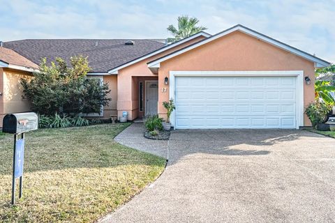 401 Inverrary Dr, Rockport, TX 78382 - MLS#: 147149