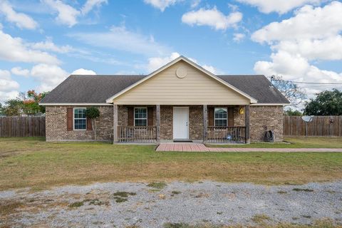607 Celia St, Woodsboro, TX 78393 - MLS#: 145788