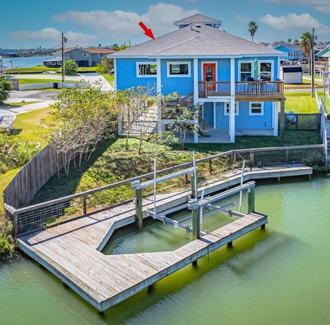 10 Clam Dr, Rockport, TX 78382 - MLS#: 147527