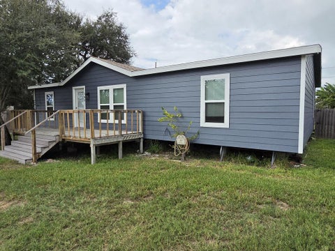 121 Copano Heights Blvd, Rockport, TX 78382 - MLS#: 156153