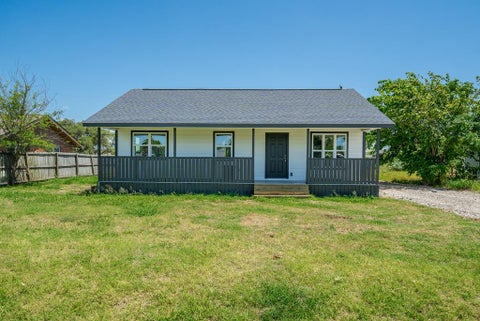 424 Eloise Dr, Rockport, TX 78382 - MLS#: 155538