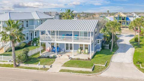 1417 S Water St, Rockport, TX 78382 - MLS#: 155157