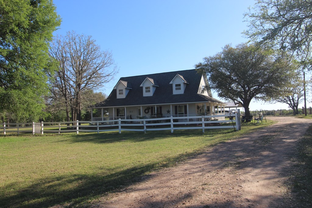 Round Top, Texas, 78946, United States, 3 Bedrooms Bedrooms, ,3 BathroomsBathrooms,Residential,Active,2034012