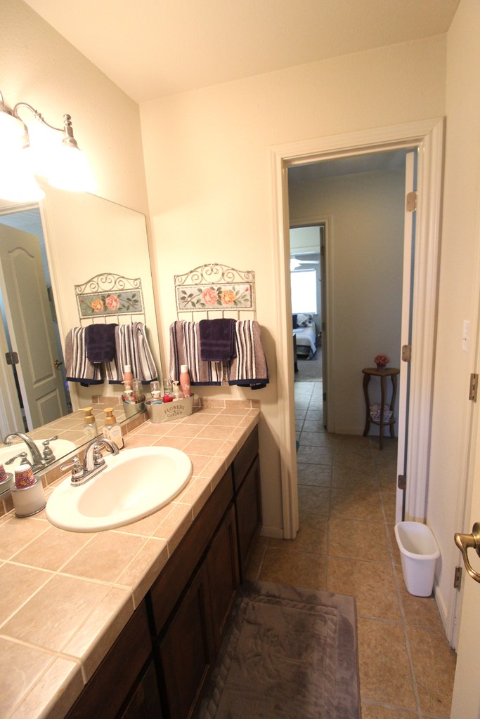 Round Top, Texas, 78946, United States, 3 Bedrooms Bedrooms, ,3 BathroomsBathrooms,Residential,Active,2034012