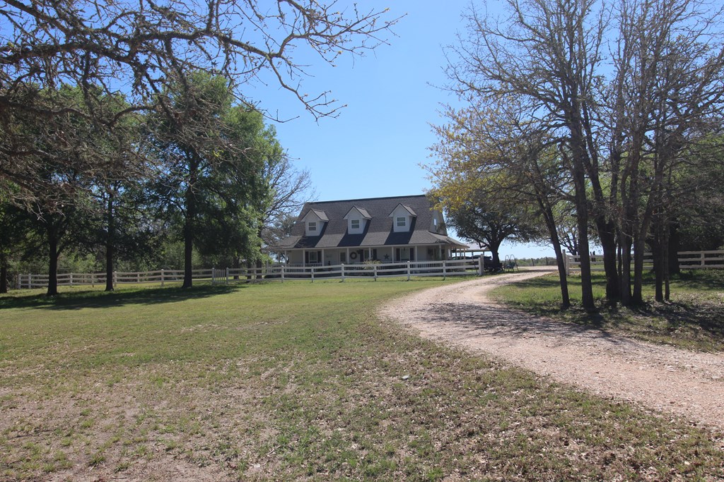 Round Top, Texas, 78946, United States, 3 Bedrooms Bedrooms, ,3 BathroomsBathrooms,Residential,Active,2034012