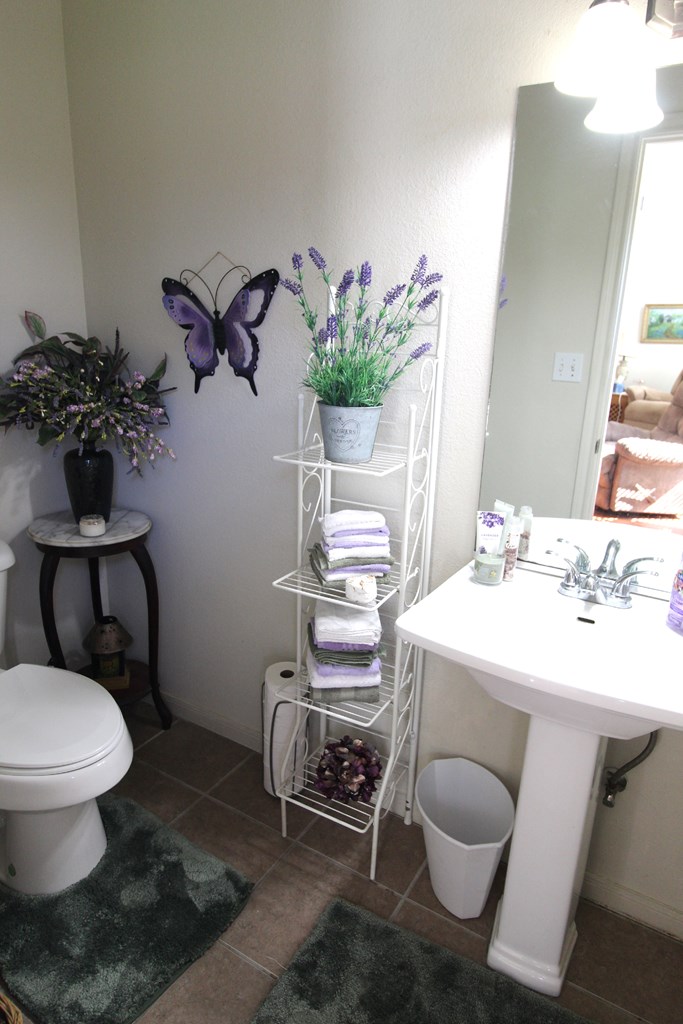 Round Top, Texas, 78946, United States, 3 Bedrooms Bedrooms, ,3 BathroomsBathrooms,Residential,Active,2034012