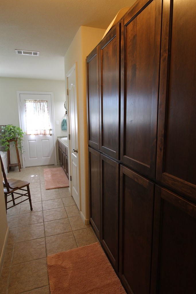 Round Top, Texas, 78946, United States, 3 Bedrooms Bedrooms, ,3 BathroomsBathrooms,Residential,Active,2034012