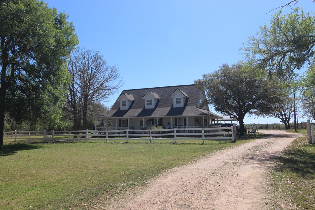 Round Top, Texas, 78946, United States, 3 Bedrooms Bedrooms, ,3 BathroomsBathrooms,Residential,Active,2034012