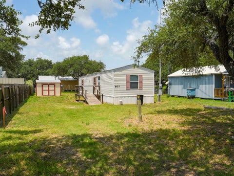 907 N Tenth Street, Fulton, TX 78382 - MLS#: 155821