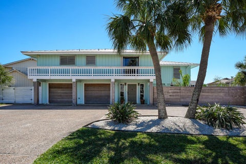 30 Bahama Dr, Rockport, TX 78382 - MLS#: 154845