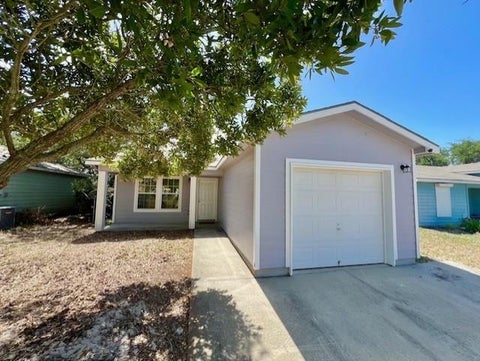 113 Captain\'s Bay Dr, Rockport, TX 78382 - MLS#: 155458