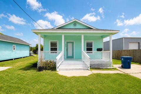 1824 S Highway 35, Rockport, TX 78382 - MLS#: 155878