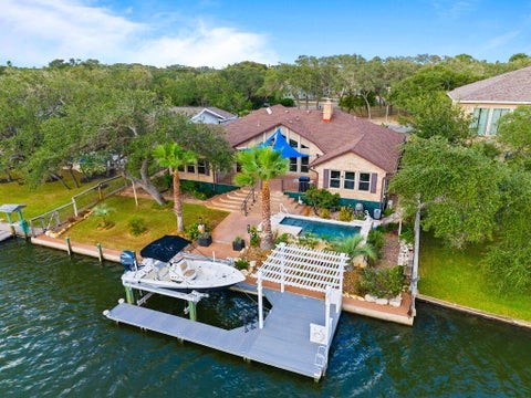 1907 Crescent Dr, Rockport, TX 78382 - MLS#: 156164