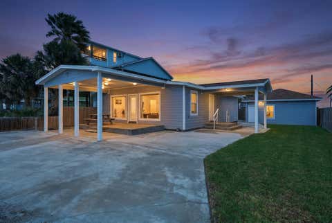 214 Dead Ends Dr, Rockport, TX 78382 - MLS#: 155190