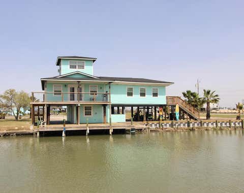 189 Sailfish, Rockport, TX 78382 - MLS#: 154779