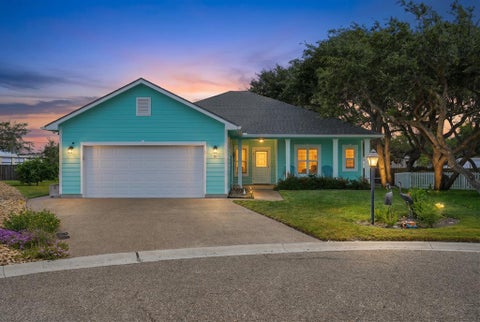 81 Astor Cir, Fulton, TX 78358 - MLS#: 155474