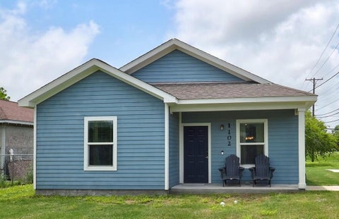 1102 S Mccampbell St, Aransas Pass, TX 78336 - MLS#: 156082